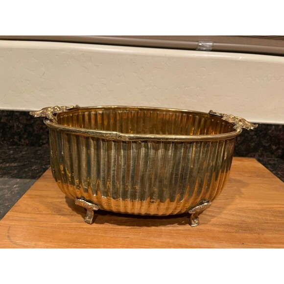 Vintage brass planter - Picture 1 of 10